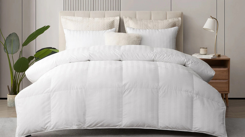 costco hotel grand bedding