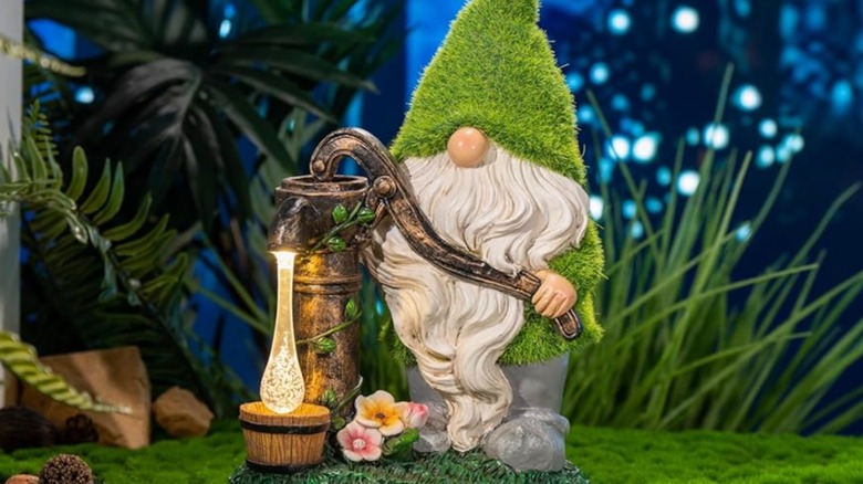 solar powered garden gnome