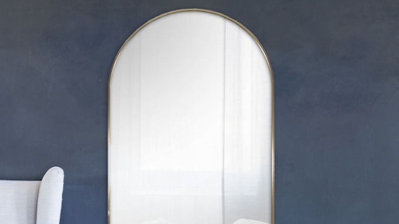 gold wall mirror