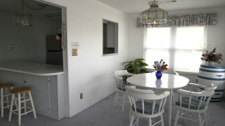 white, old kitchen