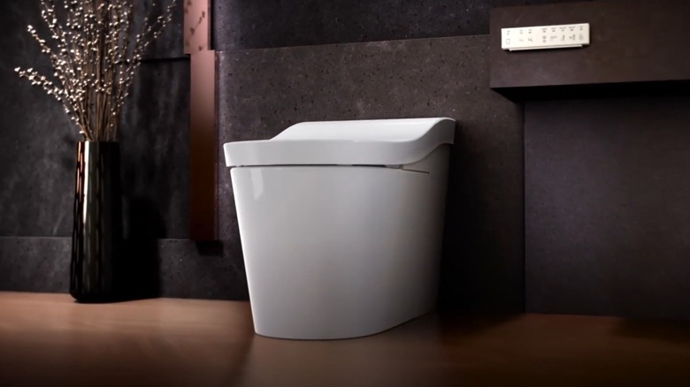 Kohler Innate smart toilet closed