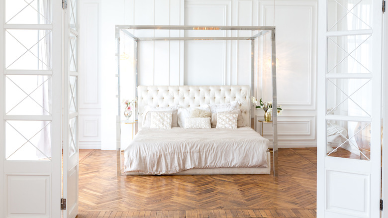 A typical modern canopy bed