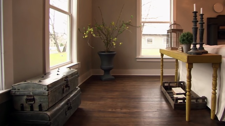 yellow sofa table in living room