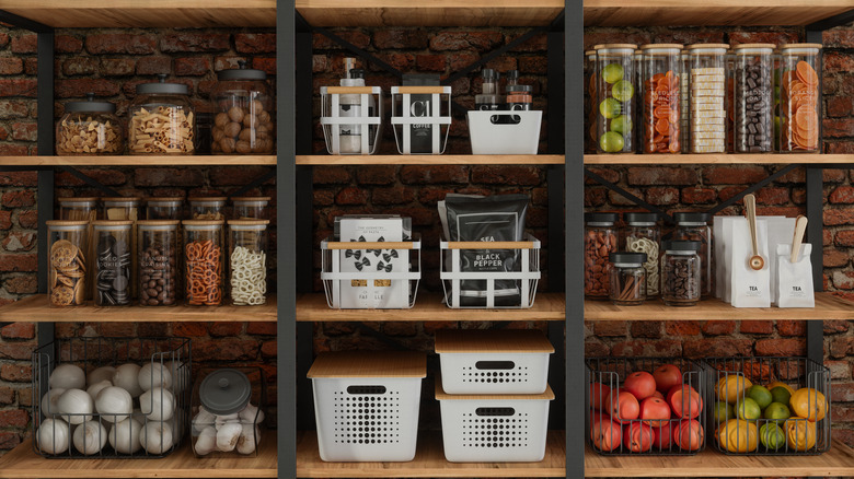 https://www.housedigest.com/img/gallery/pantry-organization-just-got-even-better-with-this-dollar-tree-basket-hack/intro-1692882889.jpg