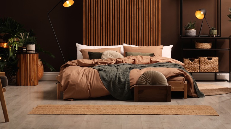 Bed with brown bedding