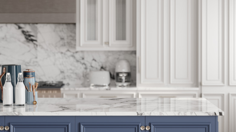 Veined countertop in kitchen