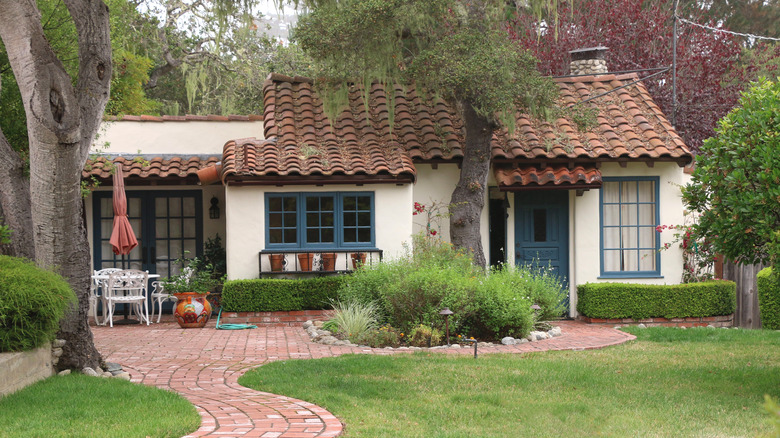 hacienda garden