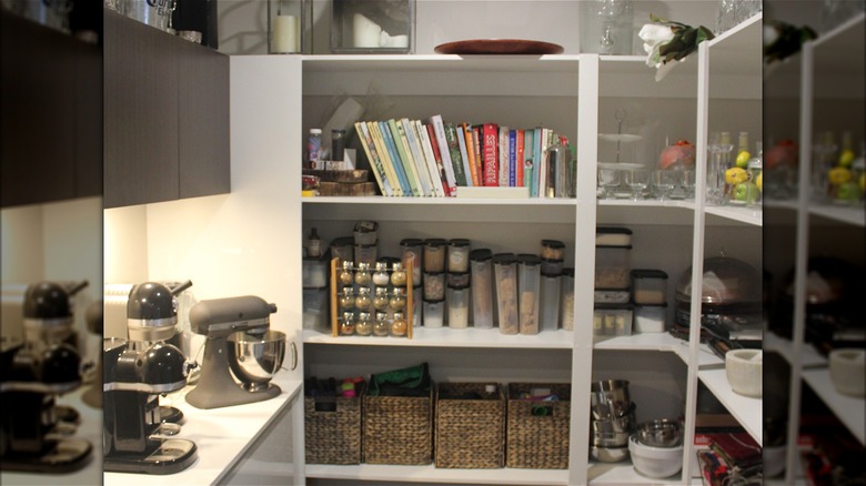 Butler's pantry with appliances 