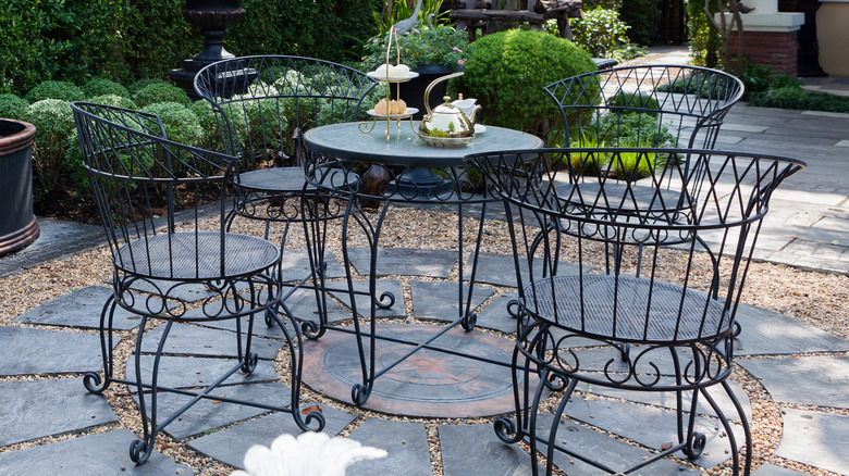 Outdoor steel furniture