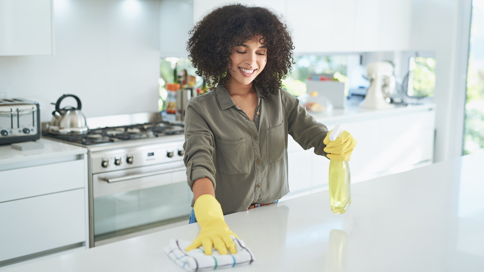 Quartz Vs. Granite Countertops: Which Are Easier To Clean?