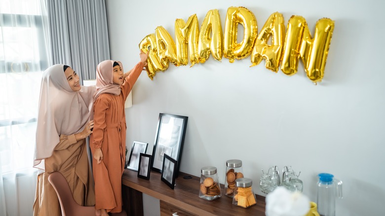 Ramadan balloons