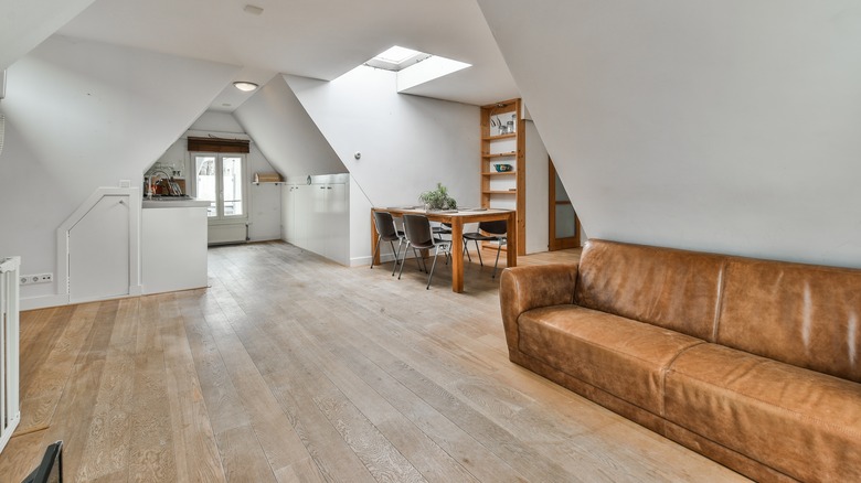 Loft space with leather couches