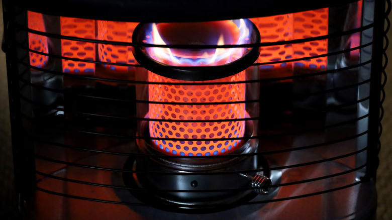 A kerosene heater