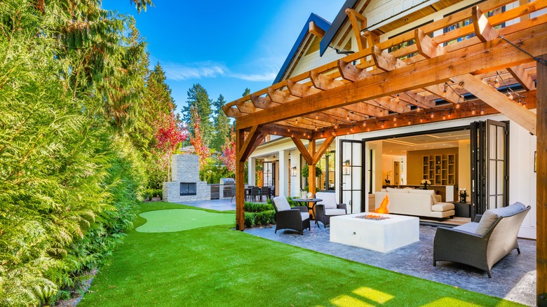 backyard pergola with string of lights