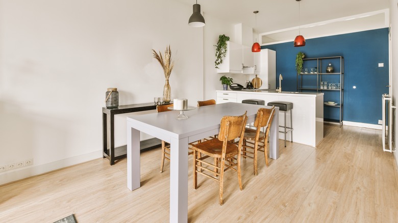 blue wall in kitchen