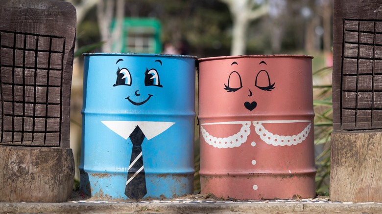 decorated metal trash cans