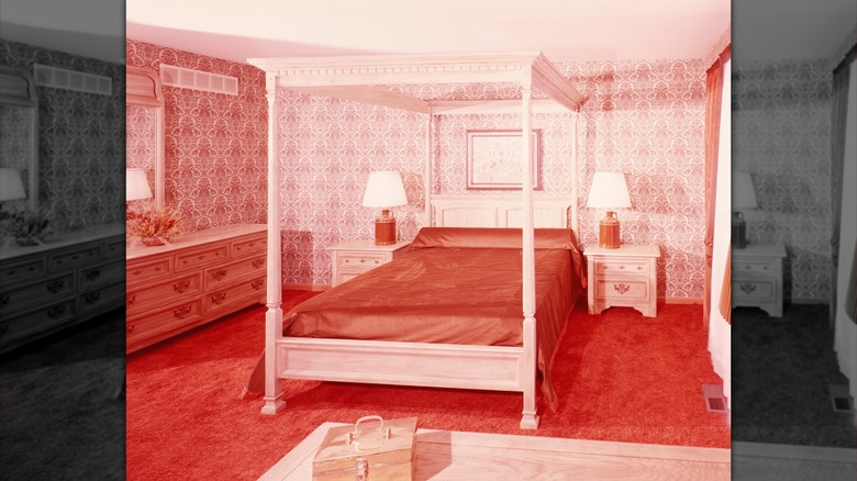 1970s bedroom with canopy bed