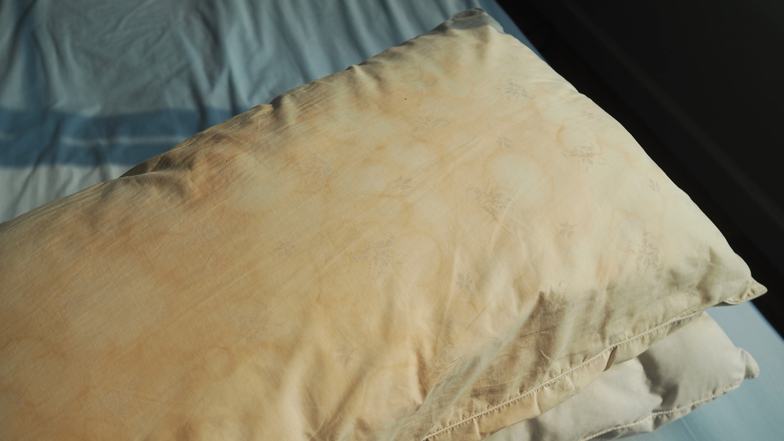 Revive Yellow Stained Pillows With An Essential Cleaning Ingredient