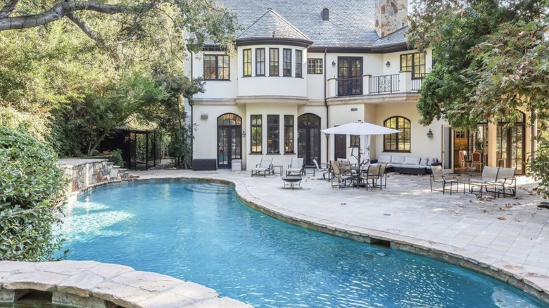 Gene Simmons home with pool