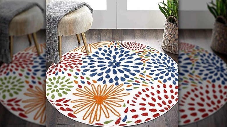 floral rug