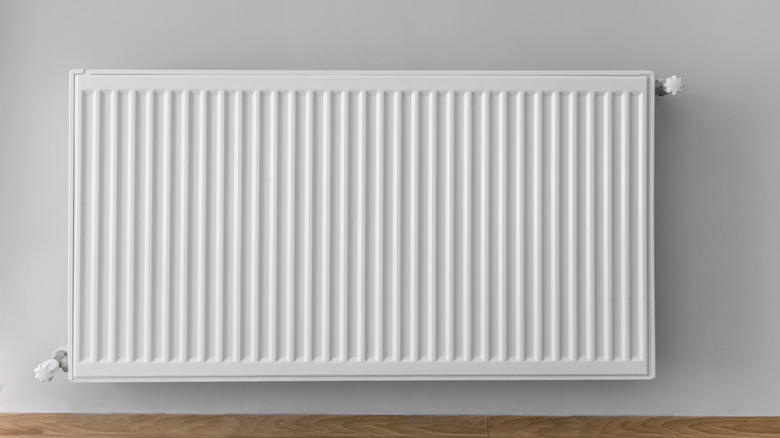 Clean metal radiator