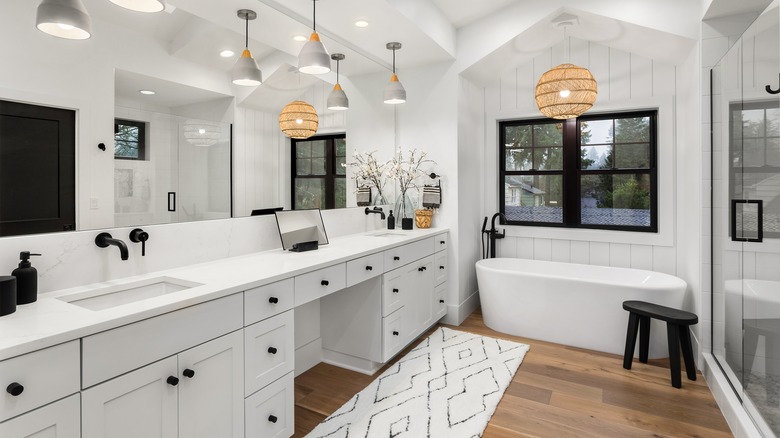 beautiful bathroom vanity