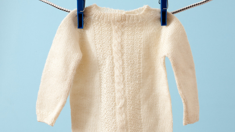 Tiny wool sweater