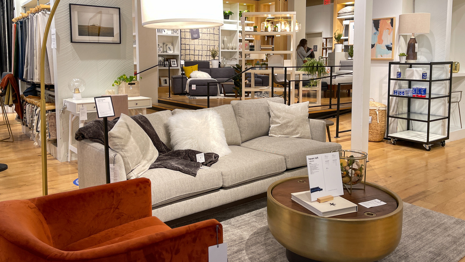 West Elm home furnishings store in Minneapolis' North Loop opens