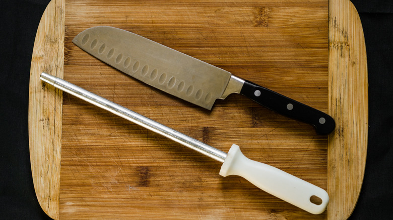 knife, honing rod, cutting board