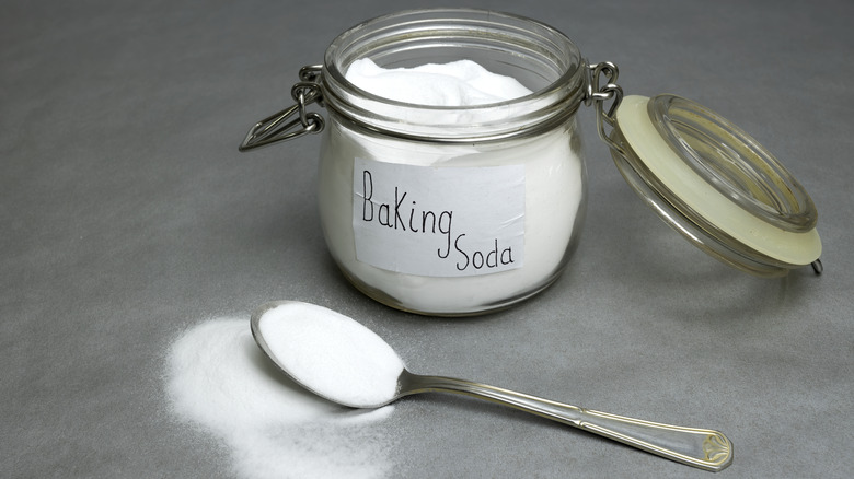 jar of baking soda