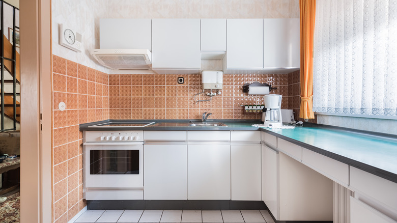 old kitchen with laminate countertop