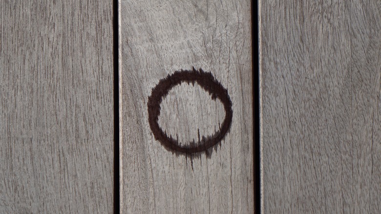 round water stain on wood 