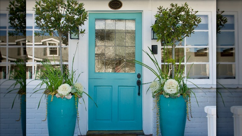 turquoise front door