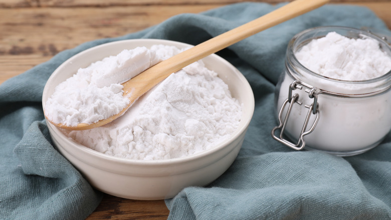 Teaspoon and cornstarch in a bowl