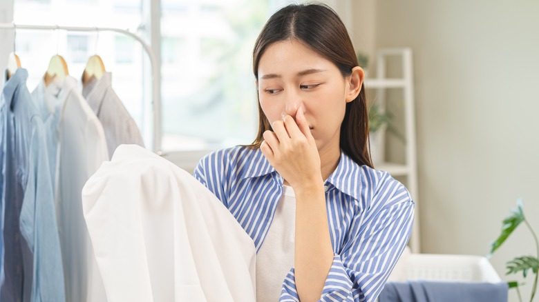 Bad smell in closet