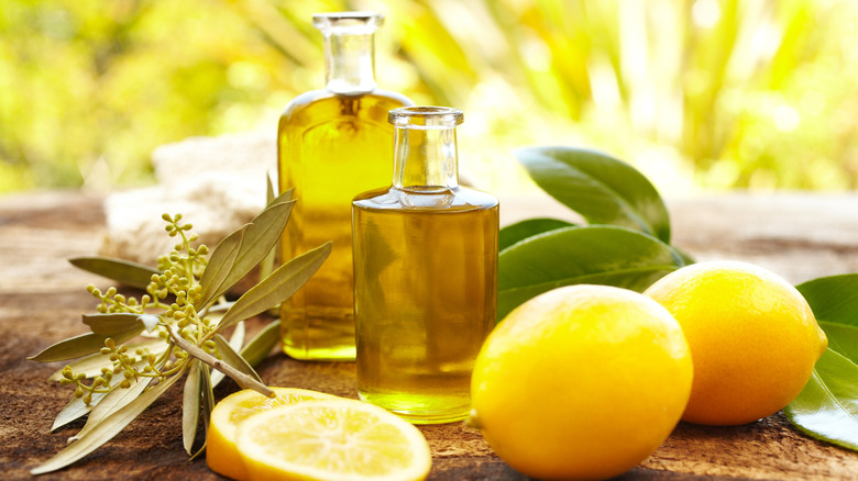 citrus essential oil with lemons