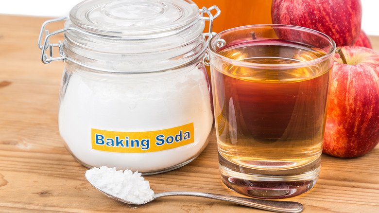 Baking soda and ACV