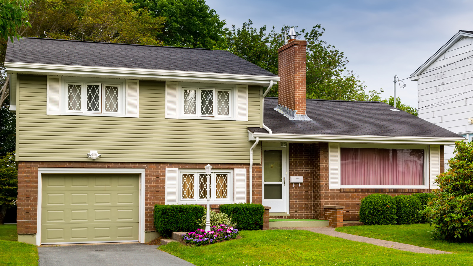 Split Level Vs Ranch Style Homes What s The Difference 