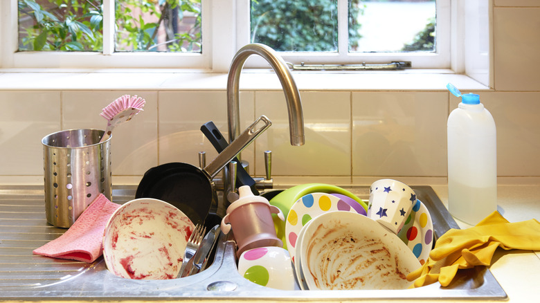 dirty dishes in sink