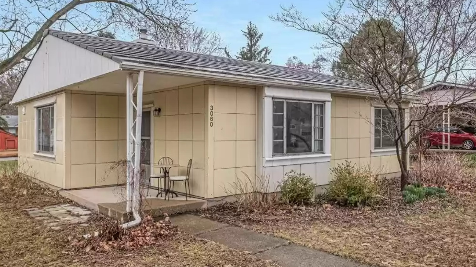 Step Inside This Rare Retro Lustron Home In Michigan For Sale For 