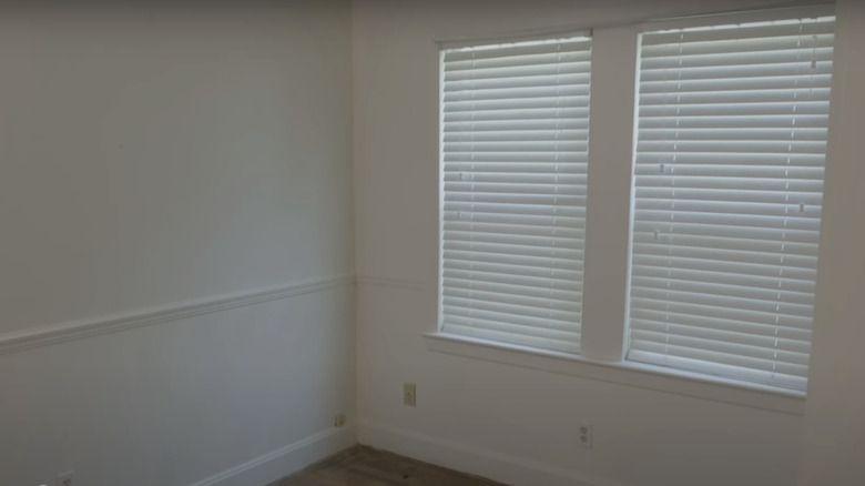 empty white room wood floors