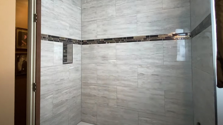 gray and brown shower tiles