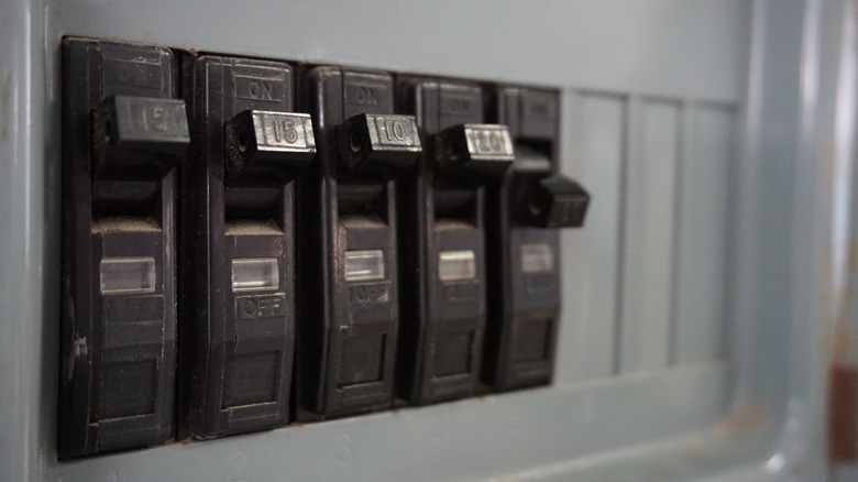 circuit breaker box in home