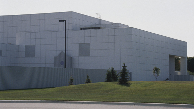 Paisley Park from the outside 