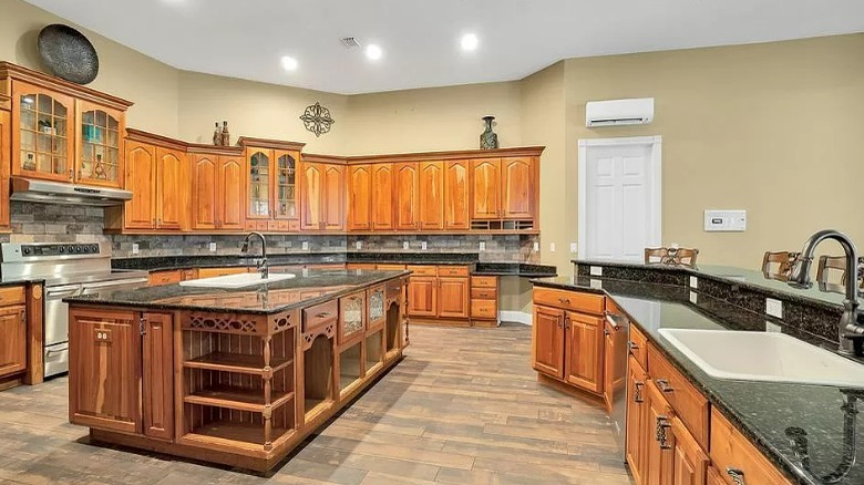 Large kitchen with center island