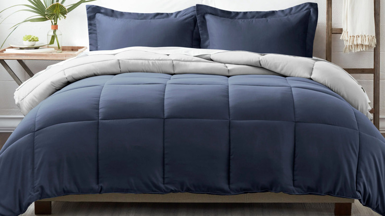 blue and gray bedding