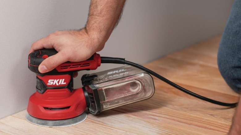 SKIL random orbital sander