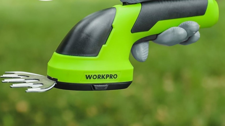 WorkPro cordless trimmer