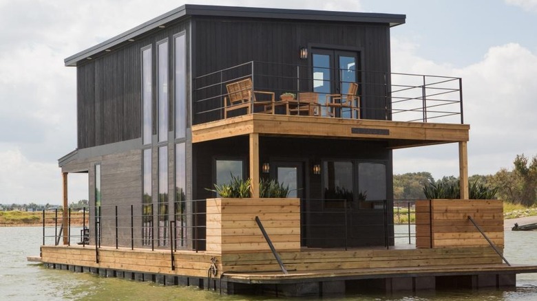 house boat on fixer upper 