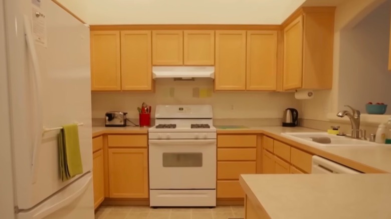 Kitchen with white appliances